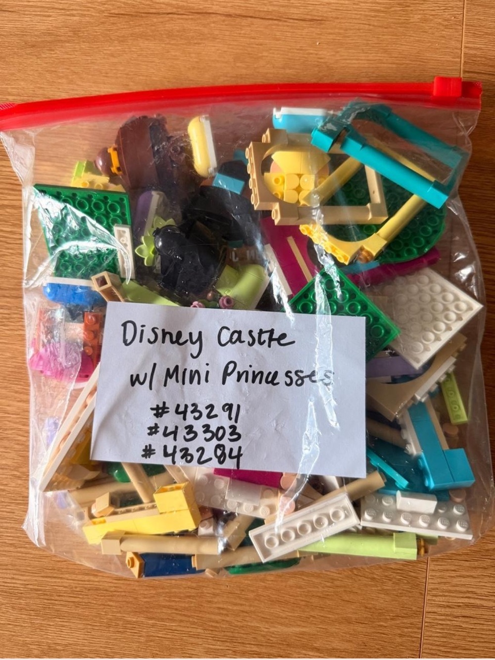 LEGO 3 SET BUNDLE!! Disney Princess Castle set bundle with mini figures
